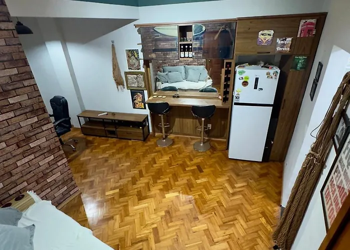 60M From Beach Apartment For Couple